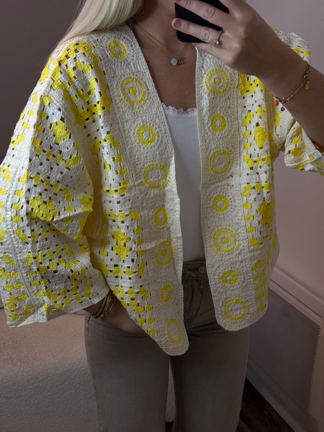 Gilet en crochet (plusieurs couleurs)