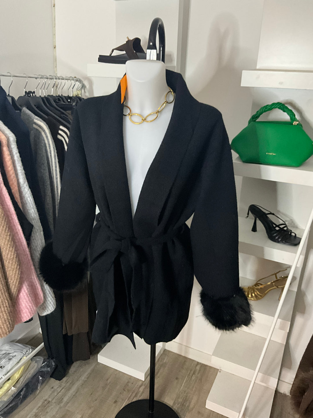 Manteau cuff