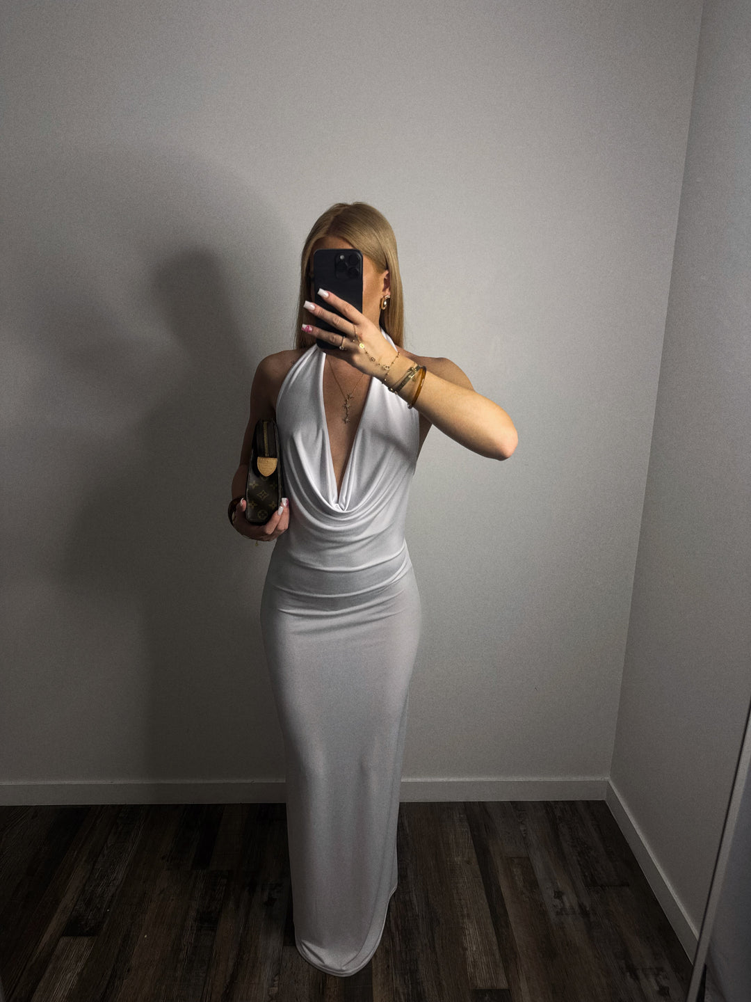 Robe Ariana
