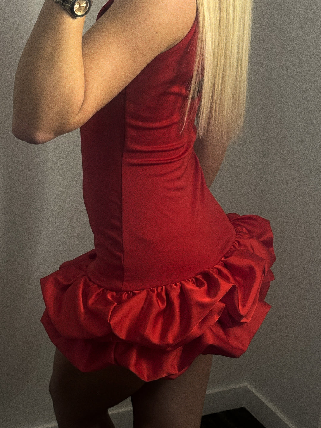 Robe froufrou rouge (short intégré)