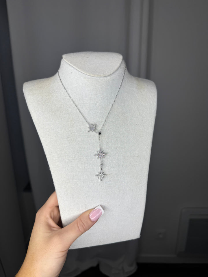Collier étoile pendante