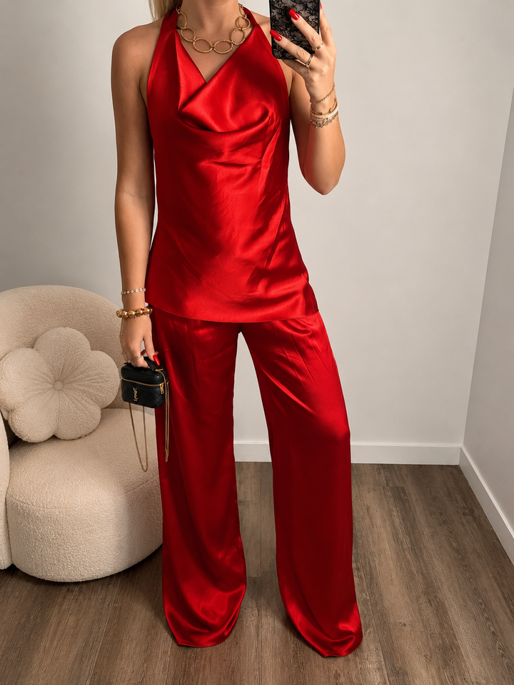 Ensemble dos nu satin rouge